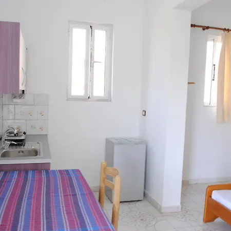Shtepia Nebo Ksamil